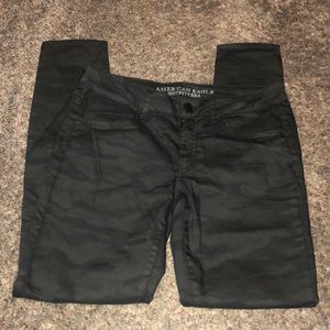 Never worn American Eagle jegging stretch jeans